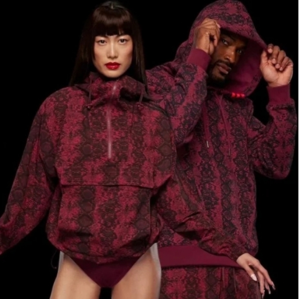 Ivy Park (Ivy Heart 2021) Large Burgundy And Orange Socks - Picture 3 of 3